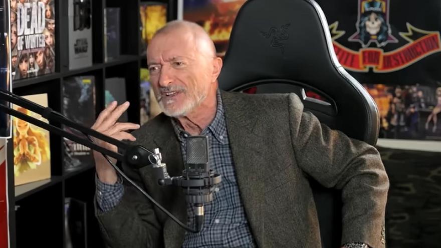 Arturo Pérez-Reverte, contundente sobre la vejez: "A los viejos se les arrincona porque la vejez es fea"