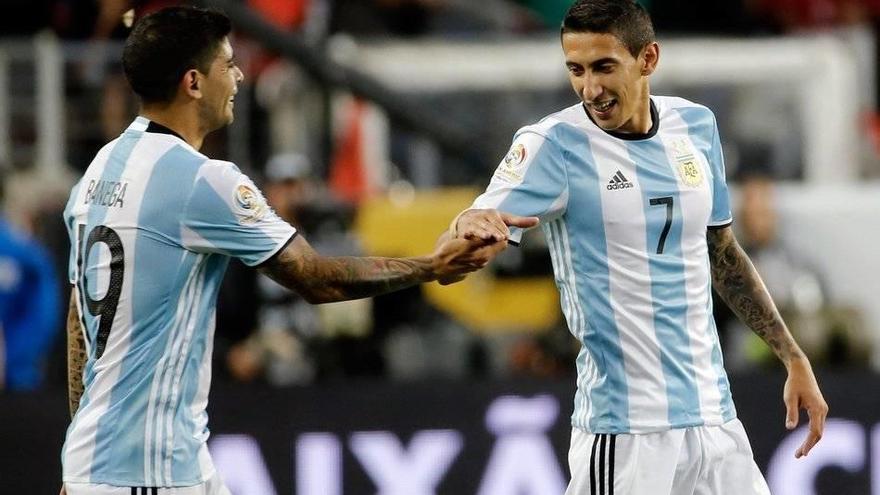 La policía gala registra los domicilios de los futbolistas Di María y Pastore