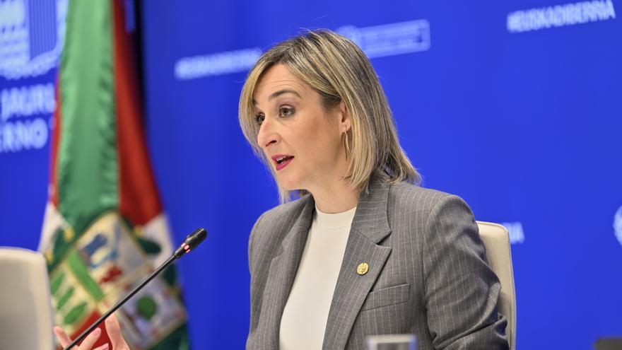 Ubarretxena insiste en el objetivo de &quot;cumplir el Estatuto de Gernika antes de fin de año&quot;