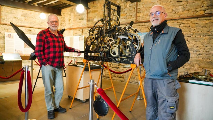 El reloj de la torre de San Miguel se expone en Villa Suso