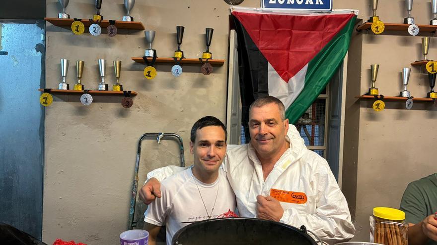 Con el zurrakapote ya a punto, Basauri saca el porrón para recibir a San Fausto