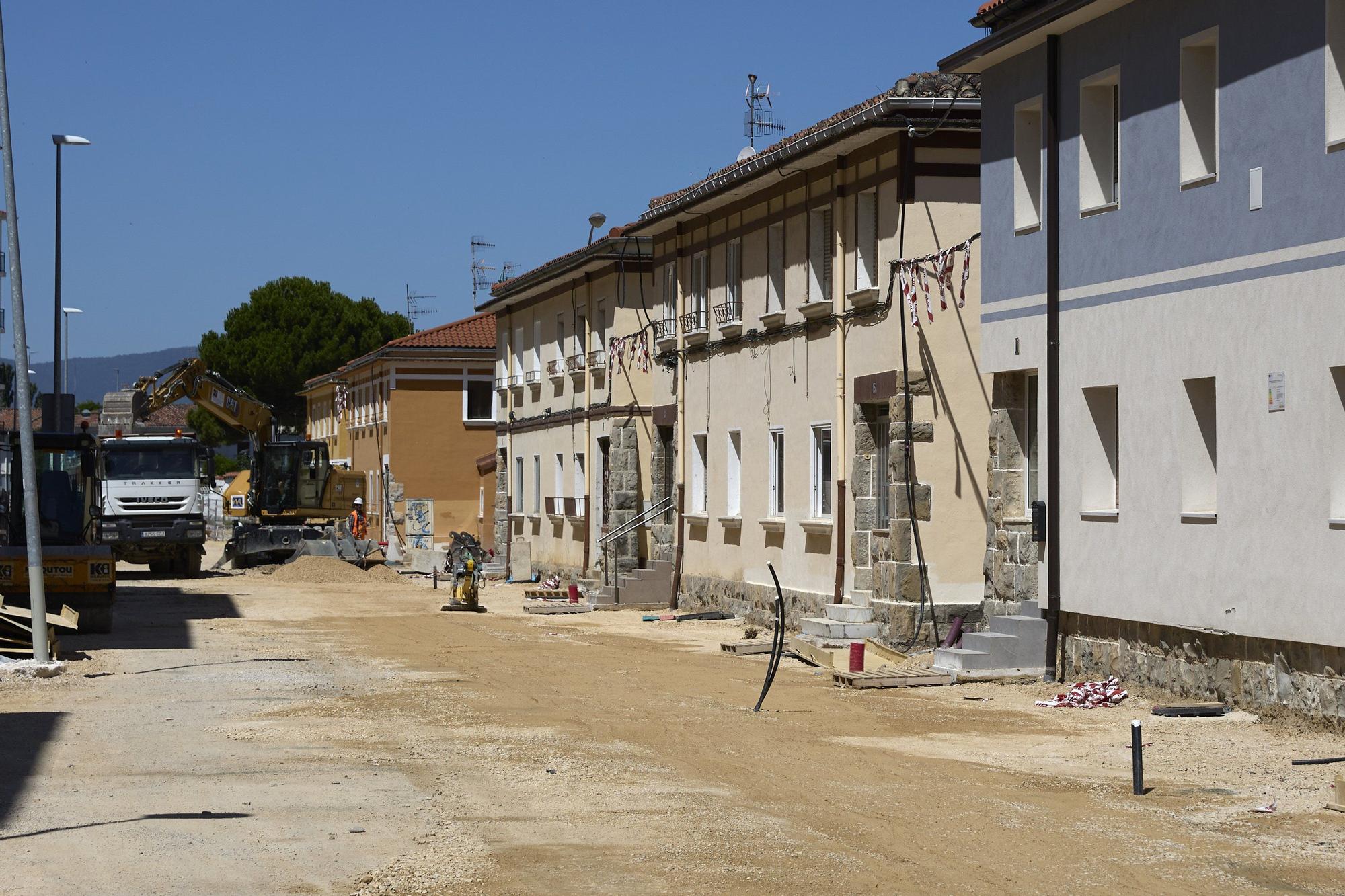 Fotos de las obras en Pamplona, que no descansa ni en verano