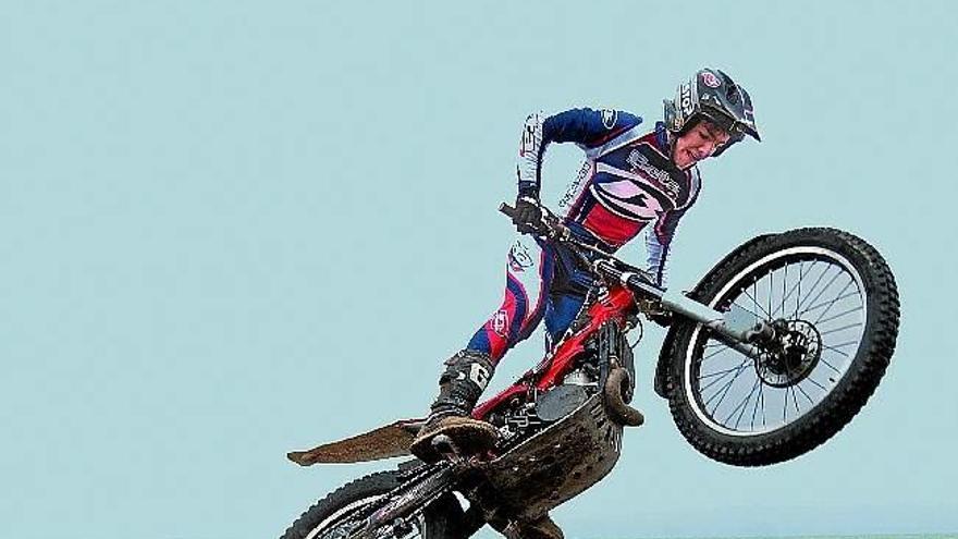 Jaime Busto se convirtió en el primer campeón del mundo vasco de motociclismo.