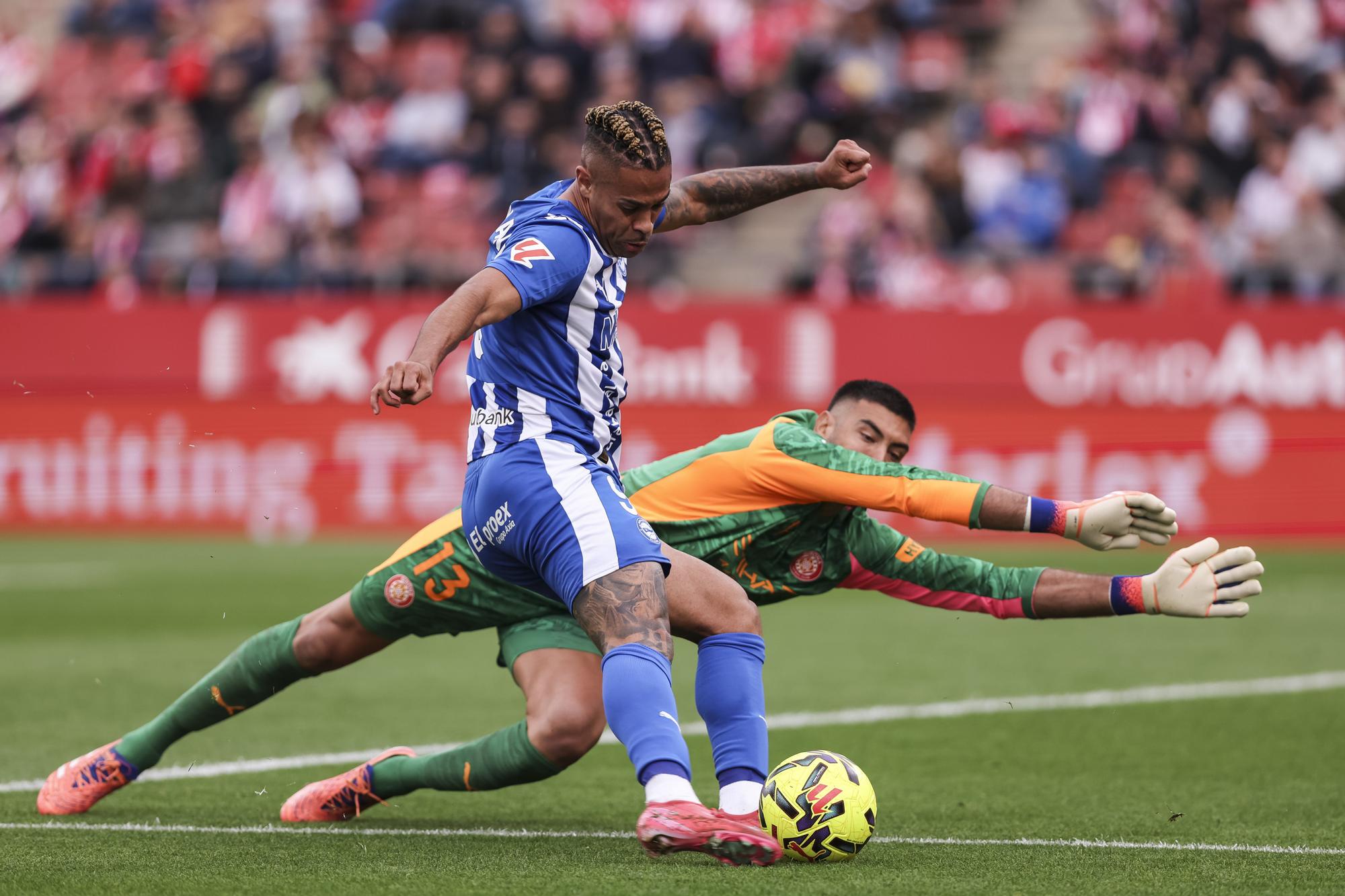 En imágenes: Todas las fotos del Girona FC - Alavés en el estadio Montilivi