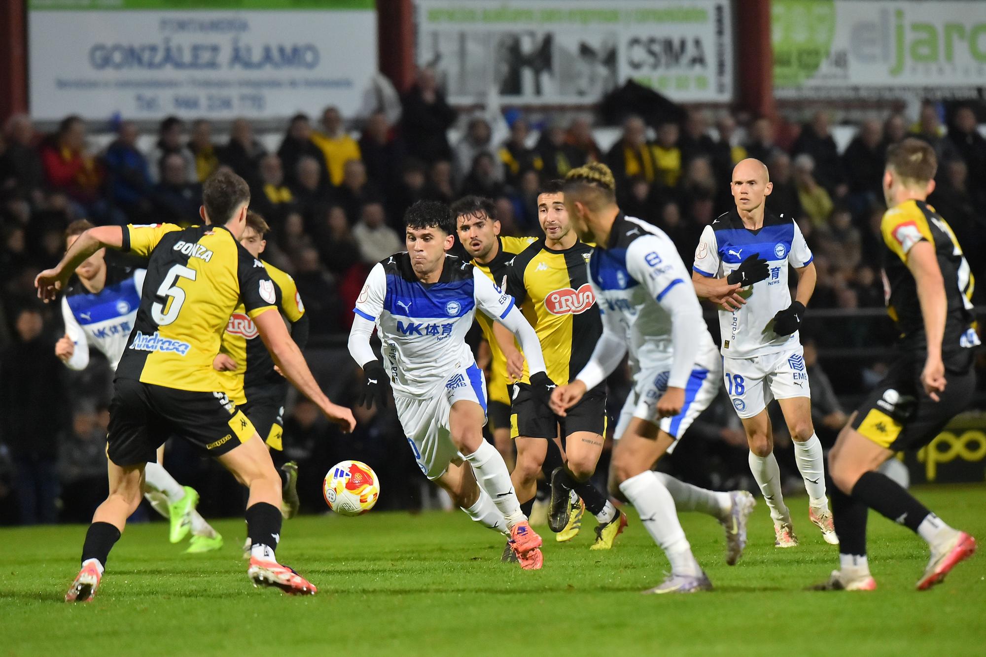 Todas las fotos del duelo copero entre el Portugalete y el Alavés