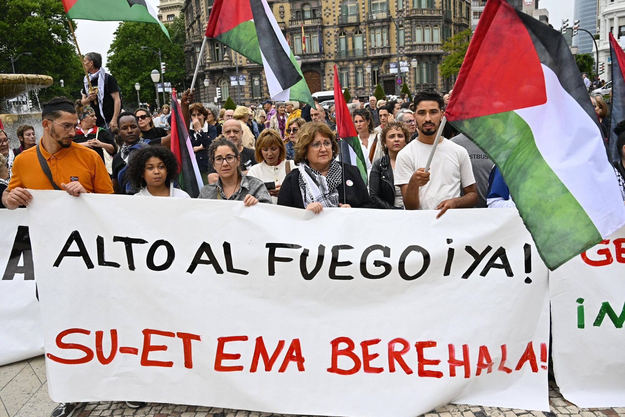 Manifestación en Bilbao para denunciar el "exterminio del pueblo palestino"