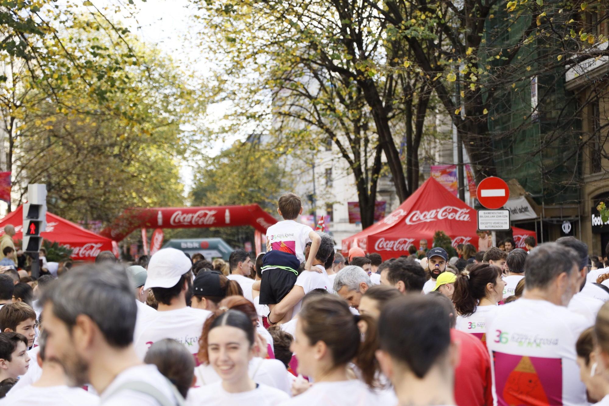 En imágenes: la Herri Krosa calienta motores en Bilbao