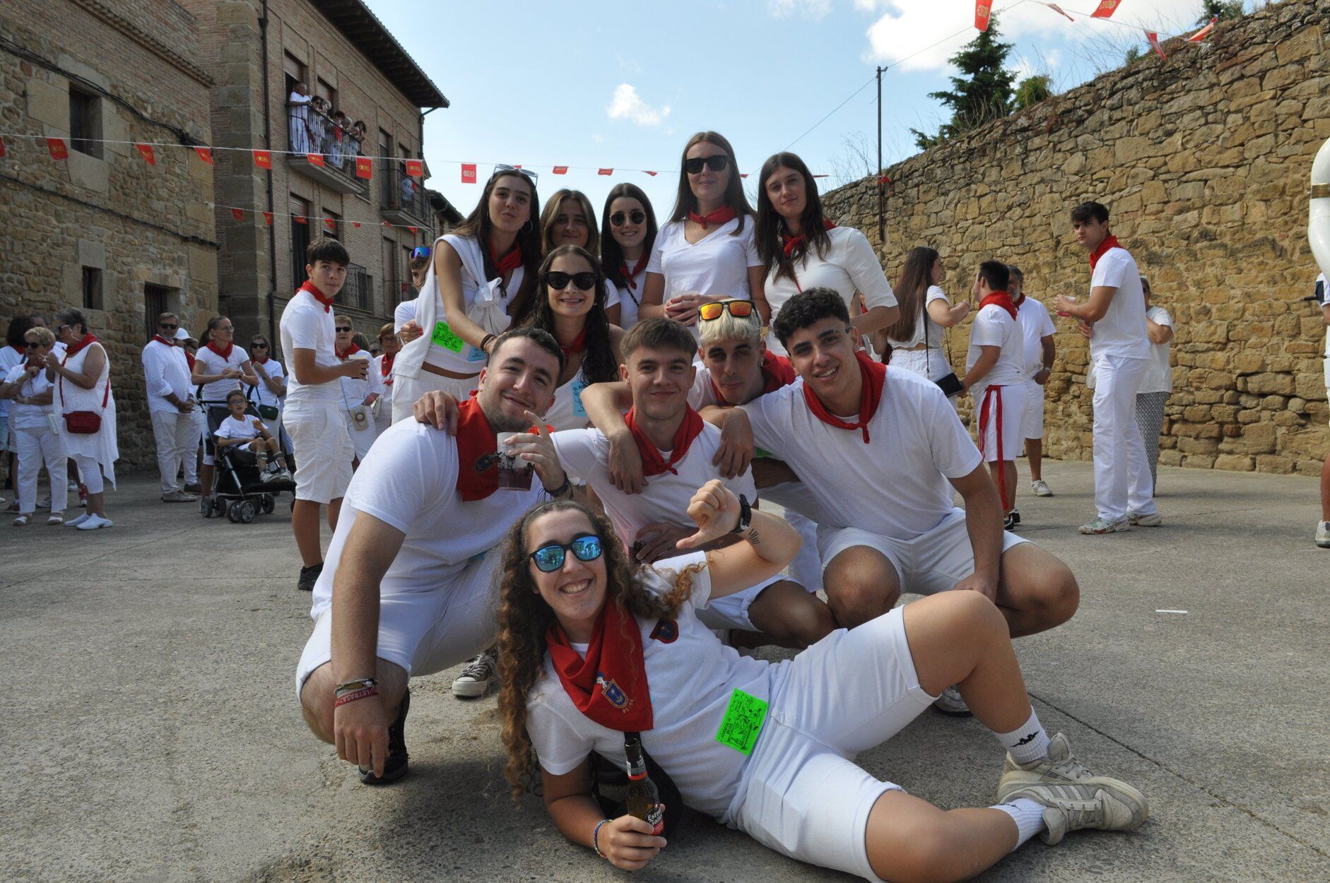 Fotos del chupinazo de fiestas de Beire