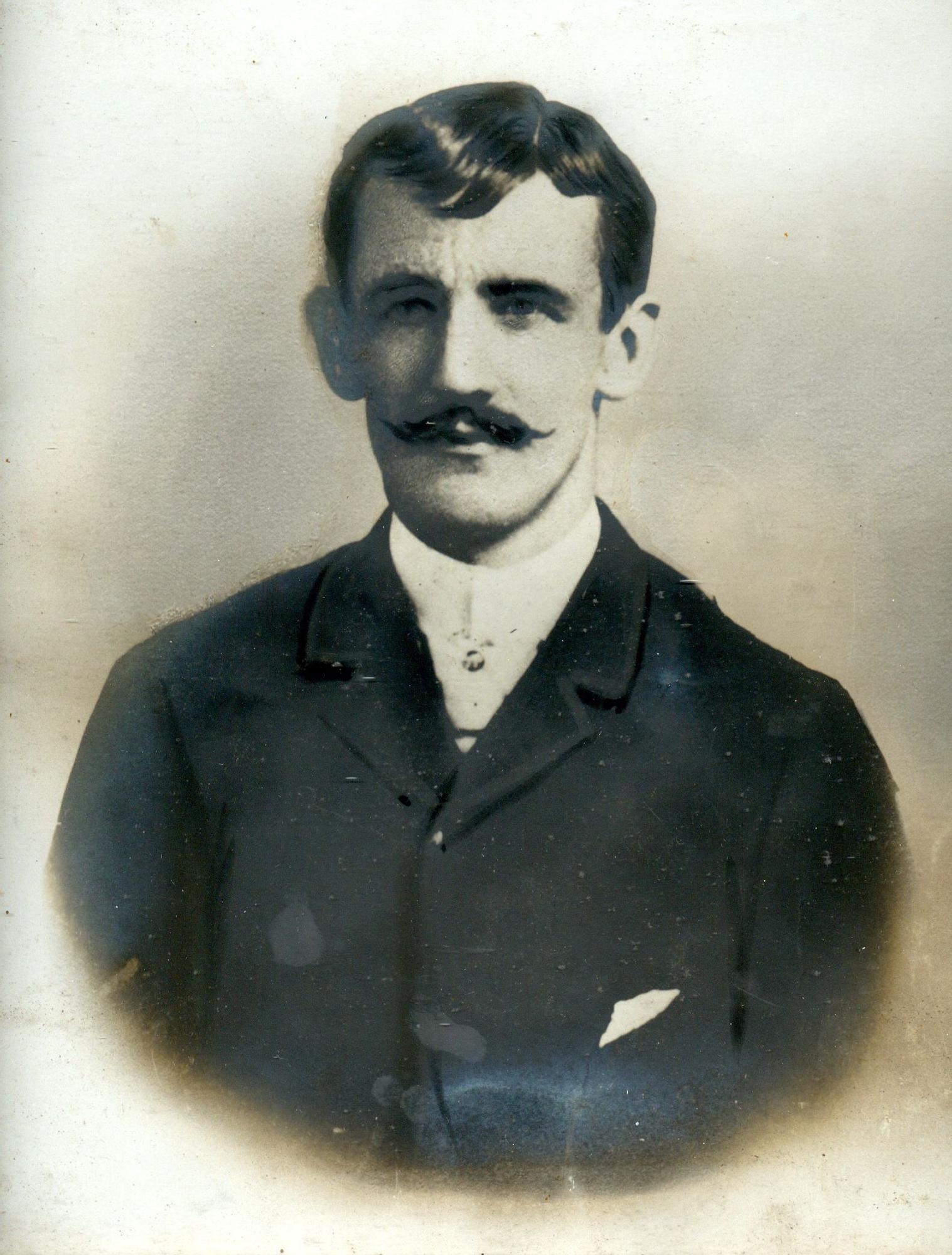 Fermín Azcárraga Zelayeta, primera generación.