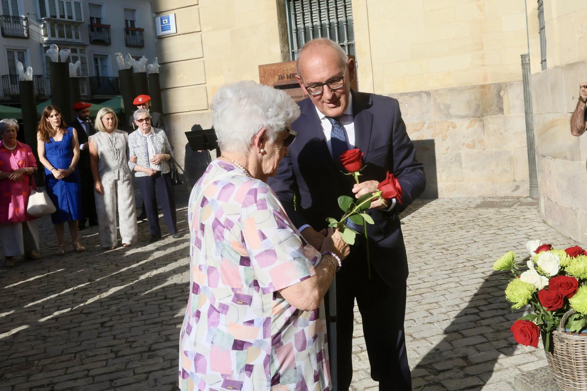 En imágenes: Álava homenajea a todas las personas represaliadas por la dictadura