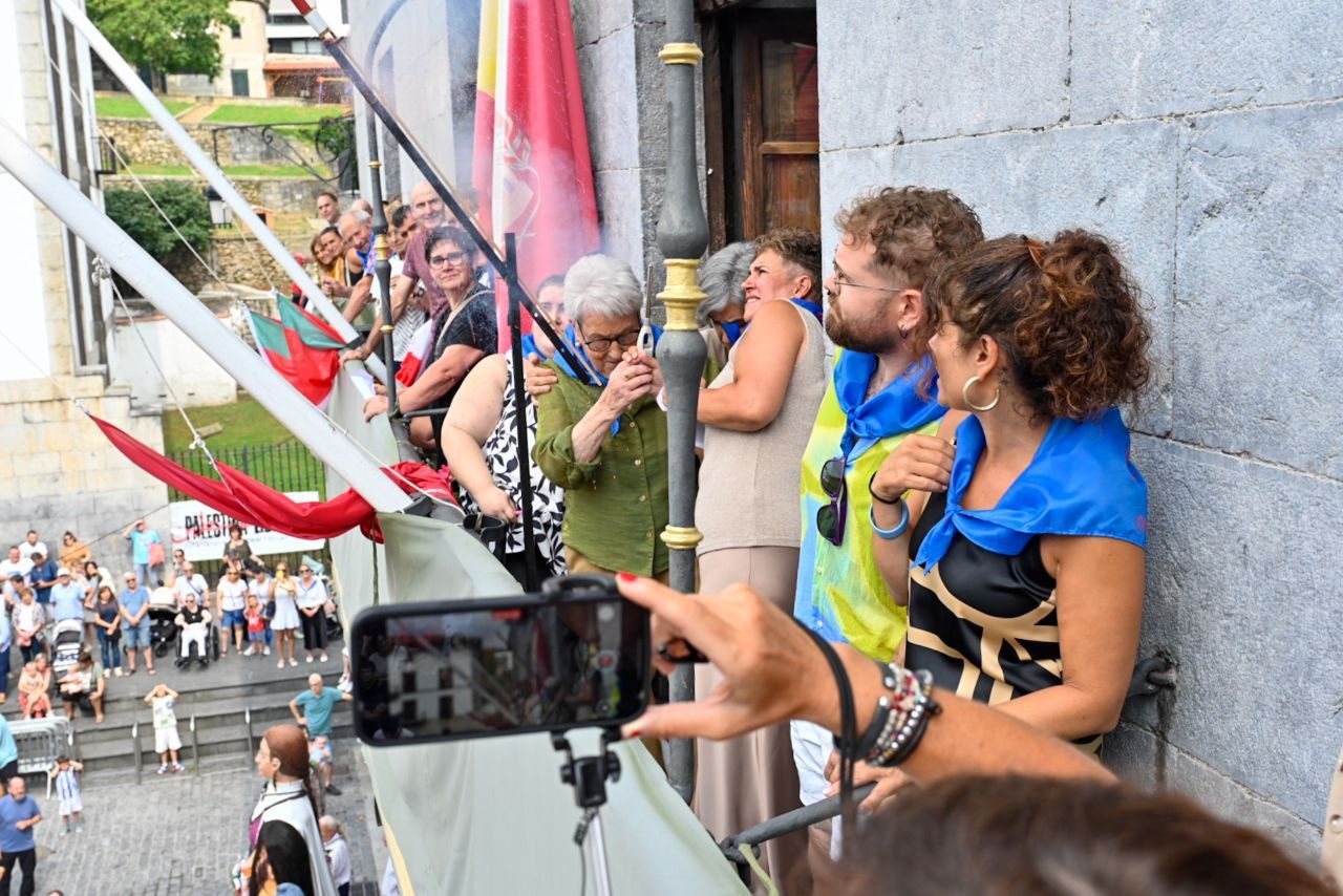 Lehertu da festa Azkoitian