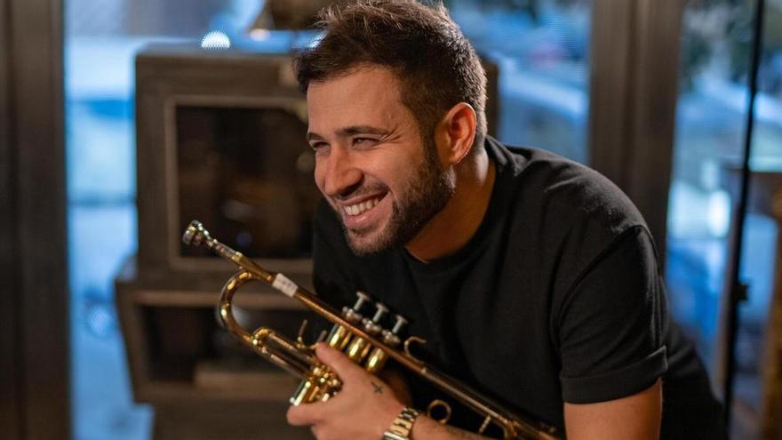 Bon Jovi, Abba y el trompetista Rubén Simeó se suman al concierto de la Banda de Música de Elgoibar para conmemorar el día de Santa Cecilia