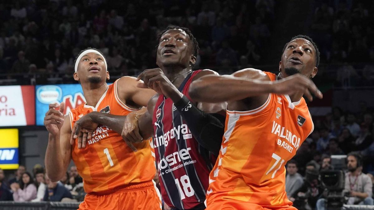 Diop pelea por la posición con Taylor y Sima