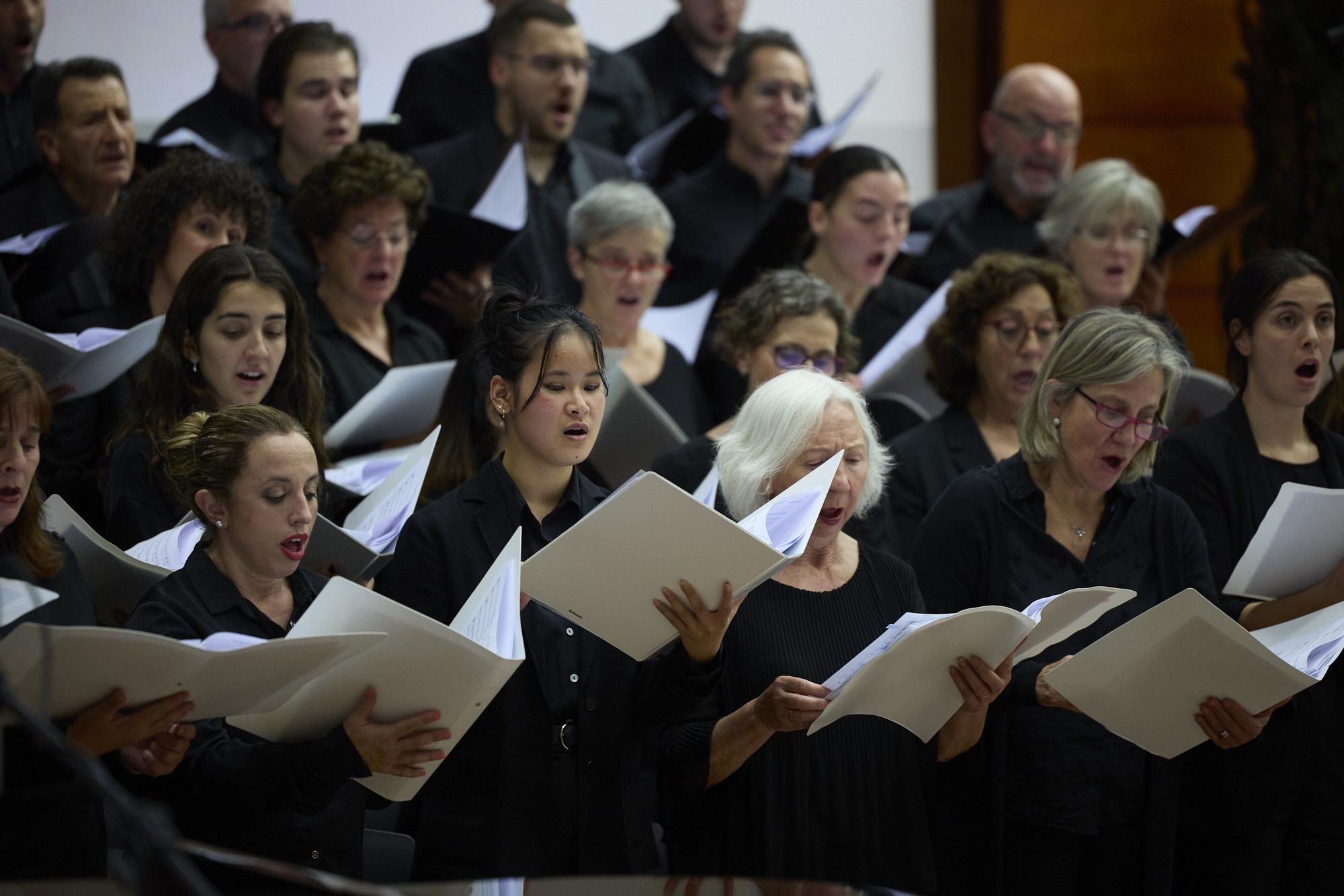 Acto de apertura del curso 2025 - 2026 en la UNED en Pamplona