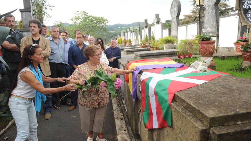 Zarautz organiza un acto en memoria de Jon Paredes &#039;Txiki&#039;