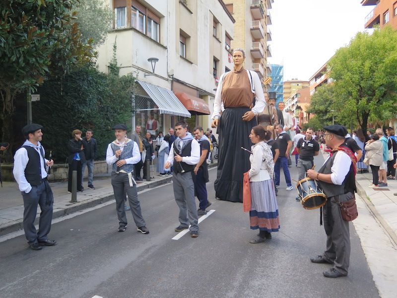 El desfile de la Euskal Jaia de Urretxu, en imágenes