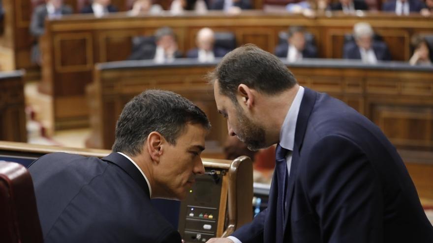 Sánchez cumple ocho años al frente del Gobierno español en el momento más delicado de la legislatura