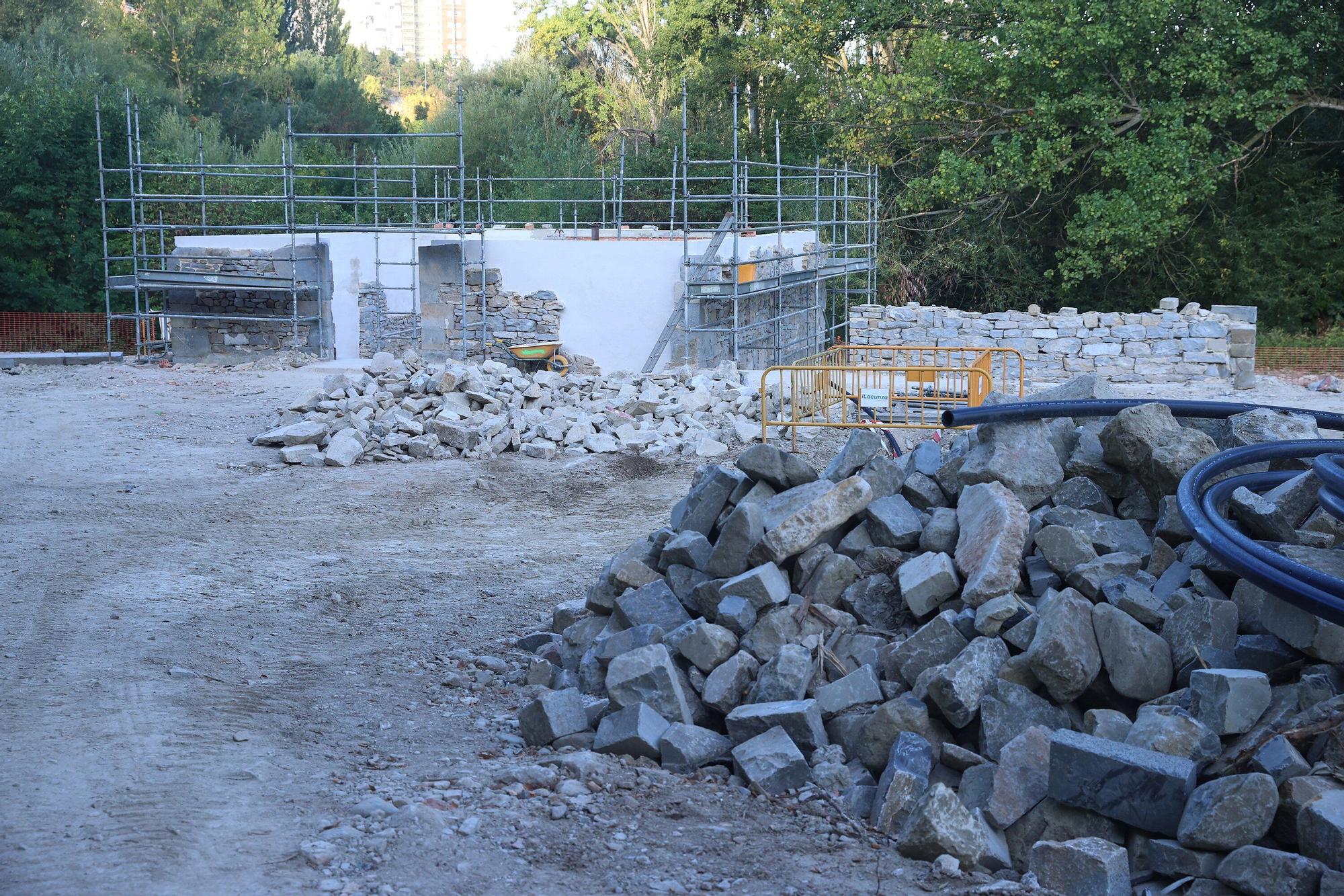 La reserva fluvial del molino de Ilundáin toma forma con la limpieza del canal y los movimientos de tierra