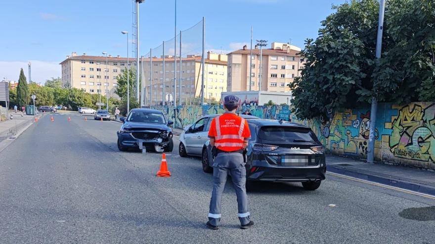 Tres heridos en una colisión entre tres vehículos en la NA-9101 en Artica