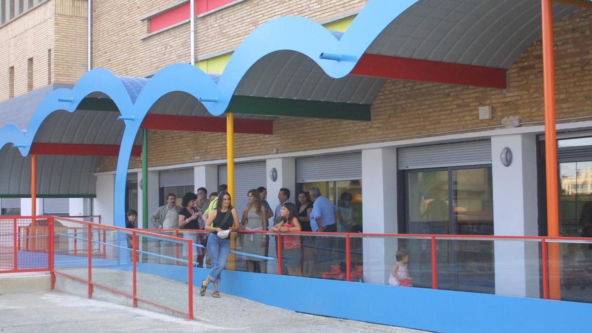 Imagen de las instalaciones del Centro Infantil Lourdes el día de su inauguración en 2008.