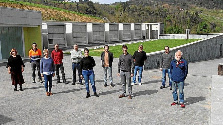 Deba inaugura su nuevo cementerio tras superar los obstáculos técnicos y jurídicos