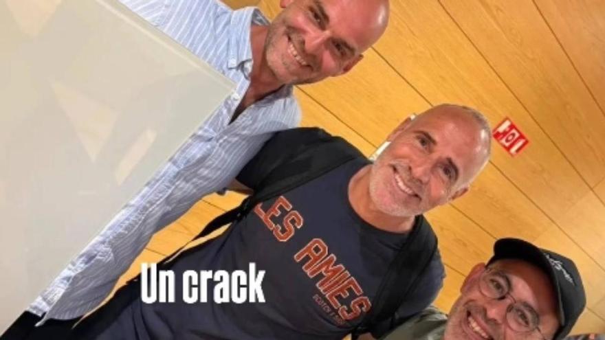 El ex tenista profesional Álex Corretja se deja sorprender en un reconocido restaurante de Pamplona