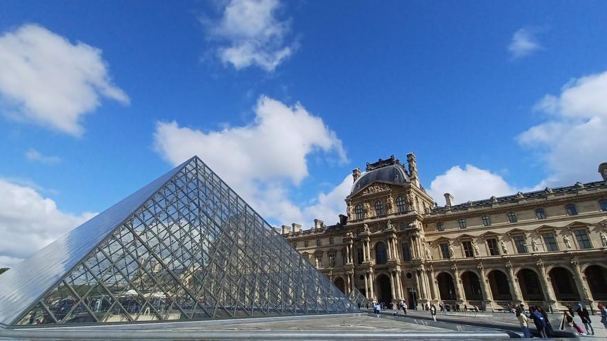 El euskera conquista el Louvre
