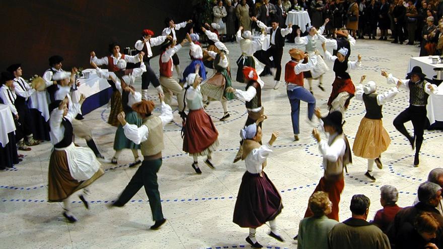 'Inauteri soinuetan' ikuskizuna eskainiko du Bilboko Udal Musika Bandak