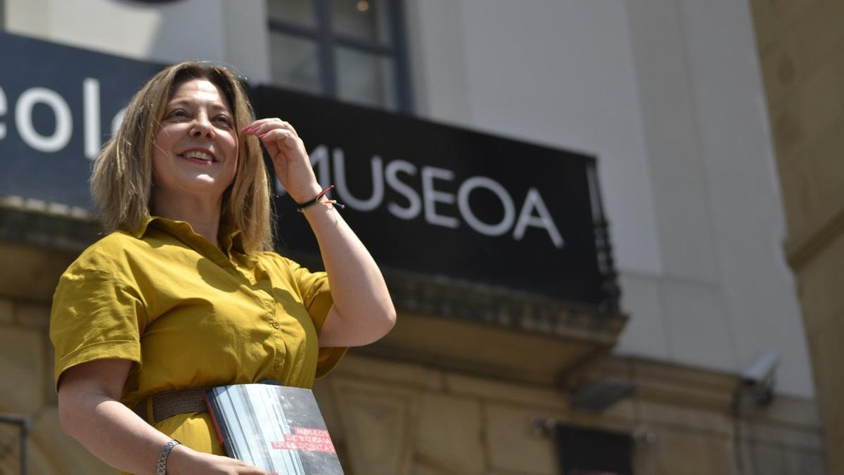 La escritora Esmeralda Hernando es la autora del libro ‘Museos de Bizkaia en pildoritas’, un recorrido cultural por los 35 museos de Bizkaia.