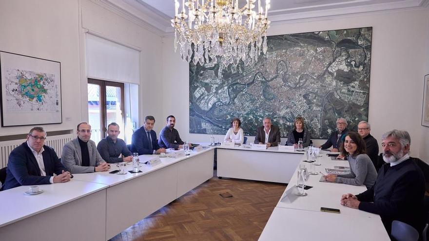 Constituida la Mesa de la Pelota de Pamplona