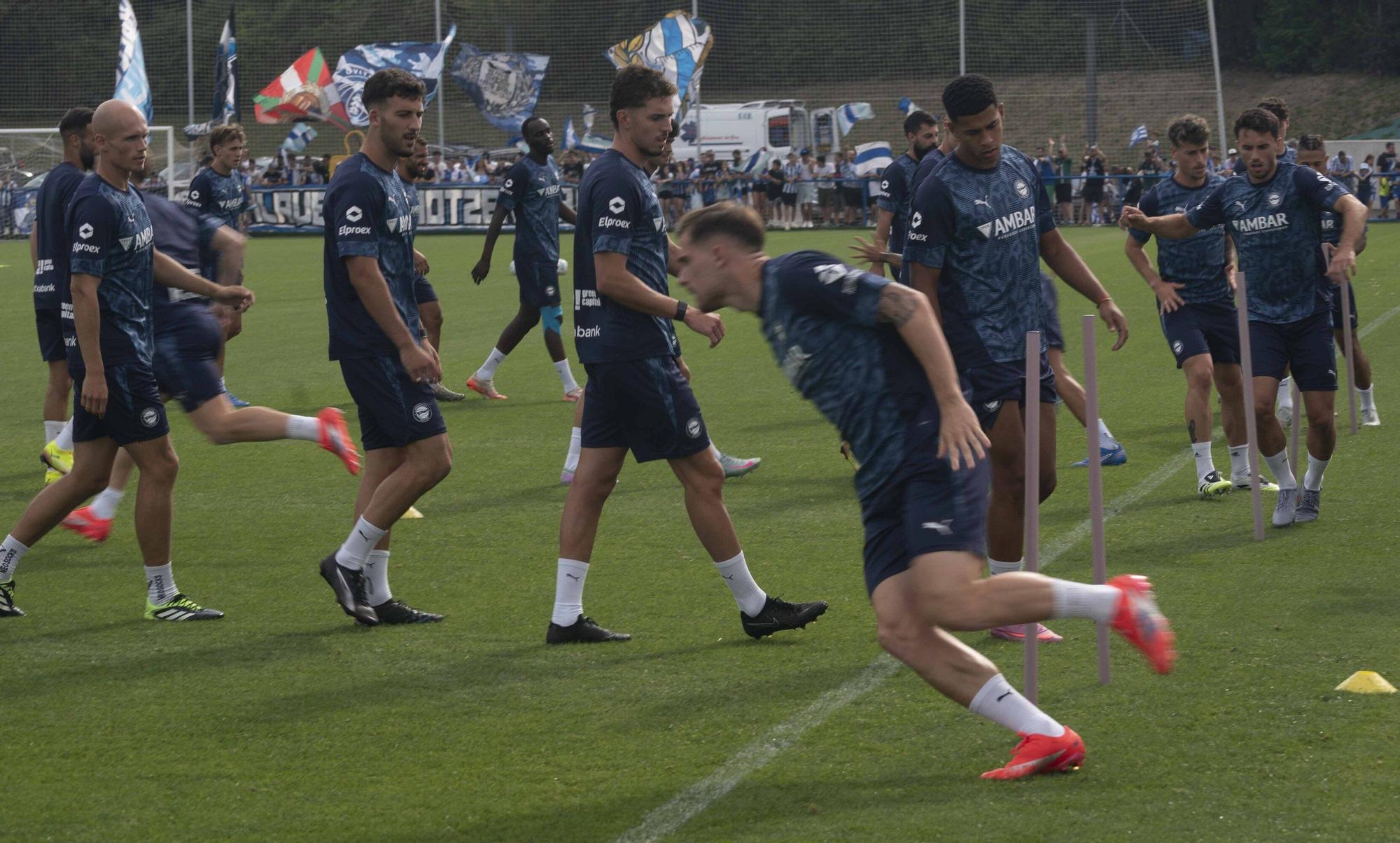 En imágenes: Una afición entregada al Alavés