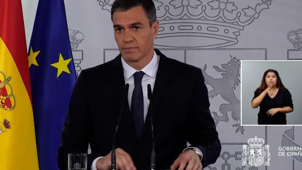 Pedro Sánchez durante el anuncio.