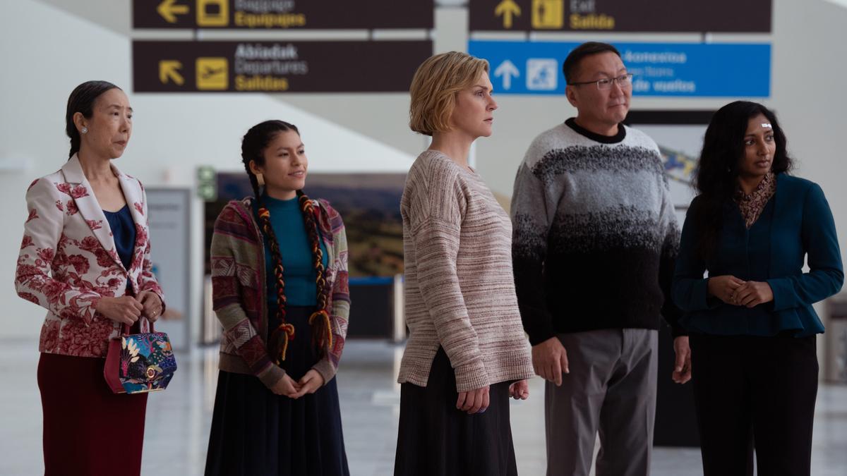 Imagen de la serie ‘Pluribus’ rodada en el aeropuerto de Loiu