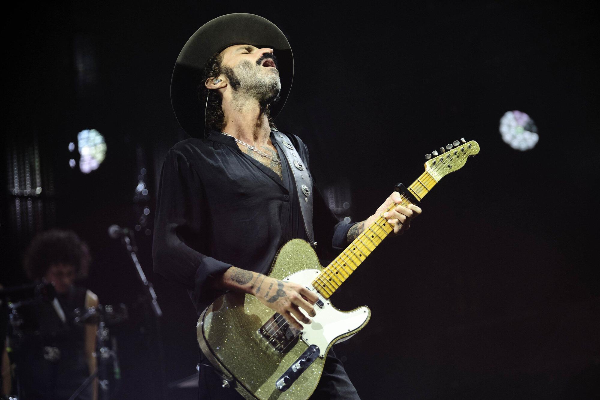 Fotos del concierto de Leiva en el Navarra Arena
