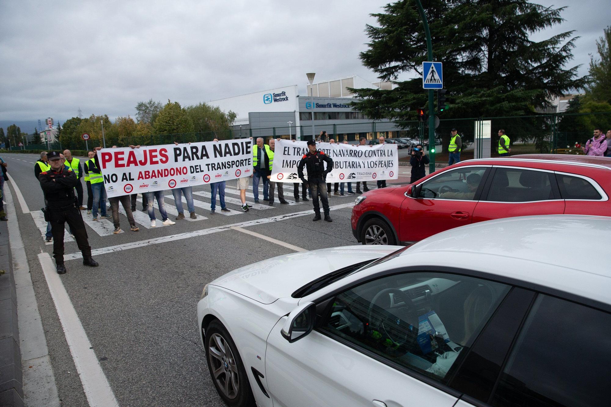 Protesta de los transportistas navarros en Cordovilla