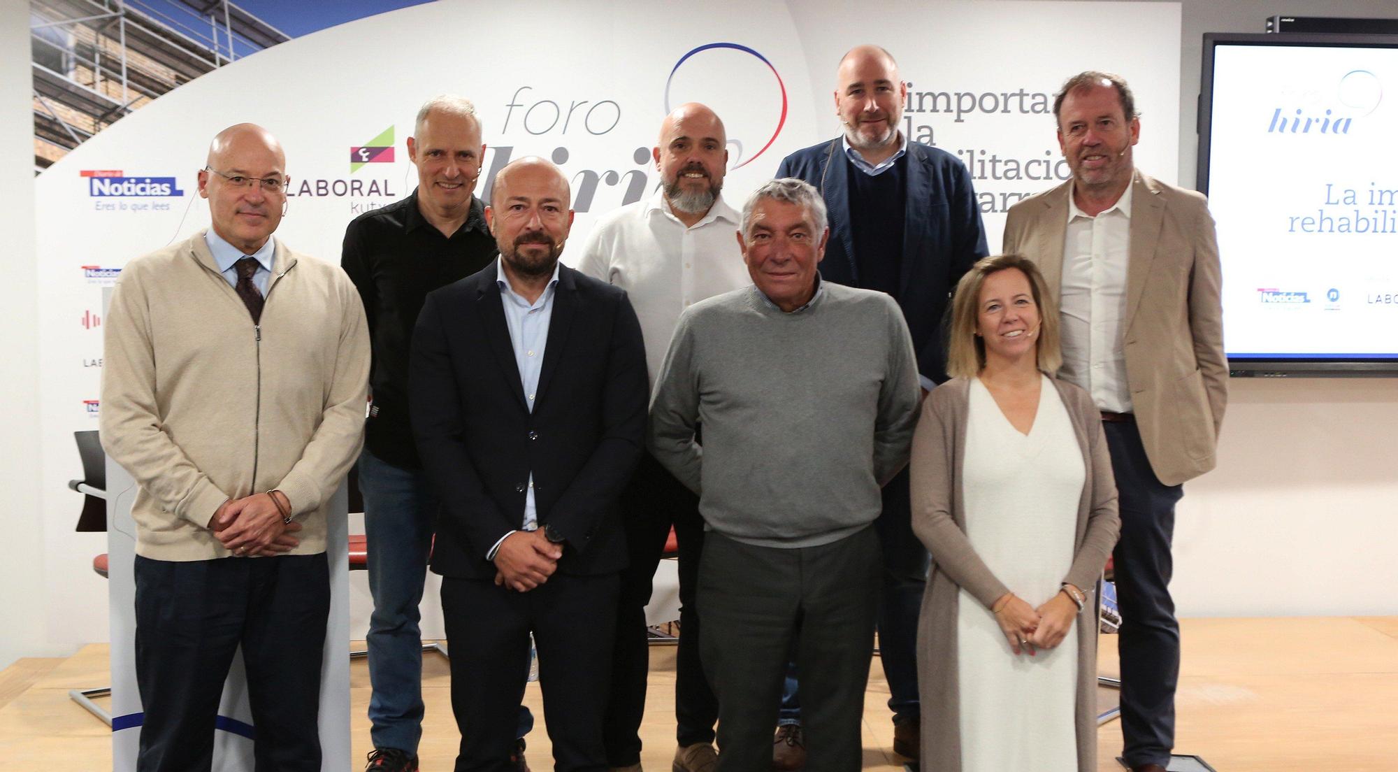 Fotos del Foro Hiria de la rehabilitación en Navarra