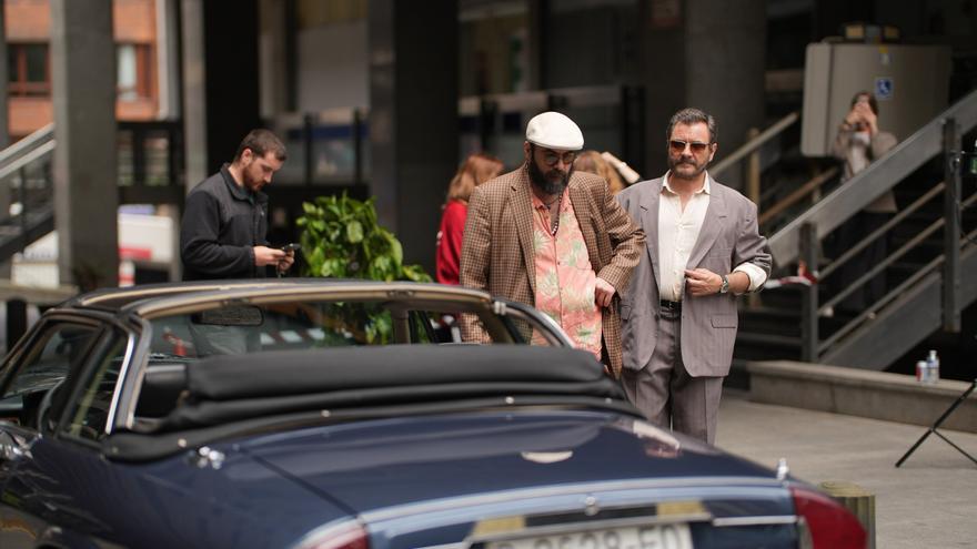 Focos, cámaras y un Jaguar de los años 80 en Zabalburu
