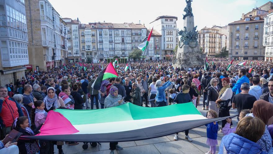 Los paros en favor de Palestina en Vitoria se dejan notar en comercio, transporte y educación