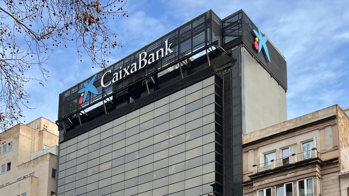 Sede territorial de CaixaBank. Sede territorial de CaixaBank.