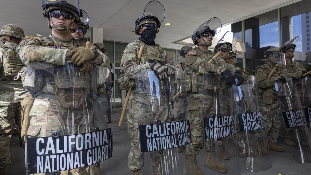 Agentes de la Guardia Nacional estadounidense