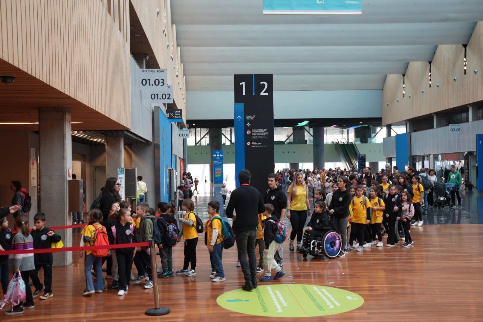 En imágenes: el PIN abre sus puertas en Barakaldo