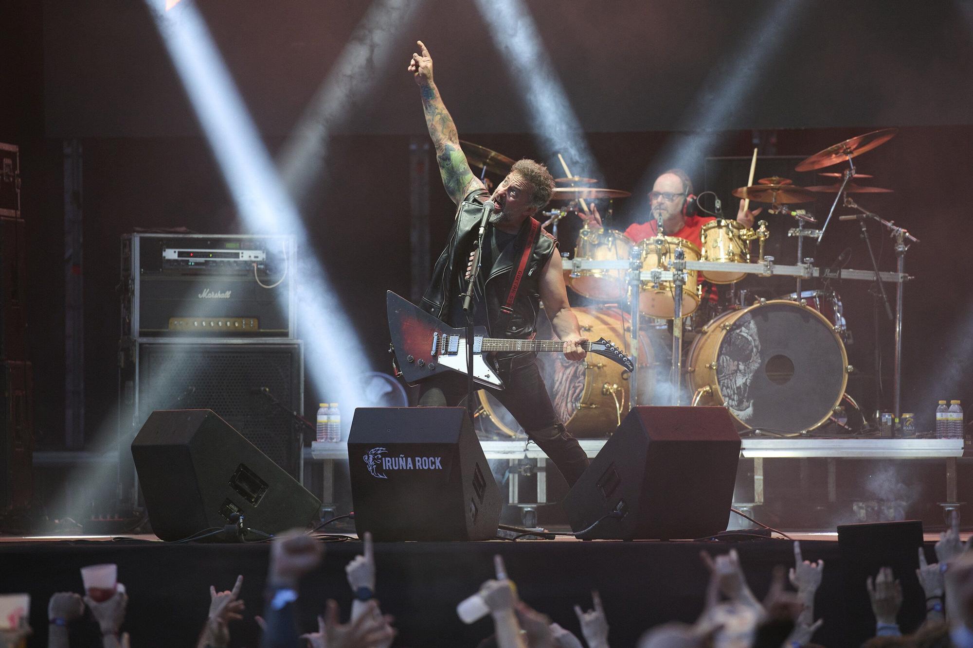 Fotos del primer día del Iruña Rock 2025