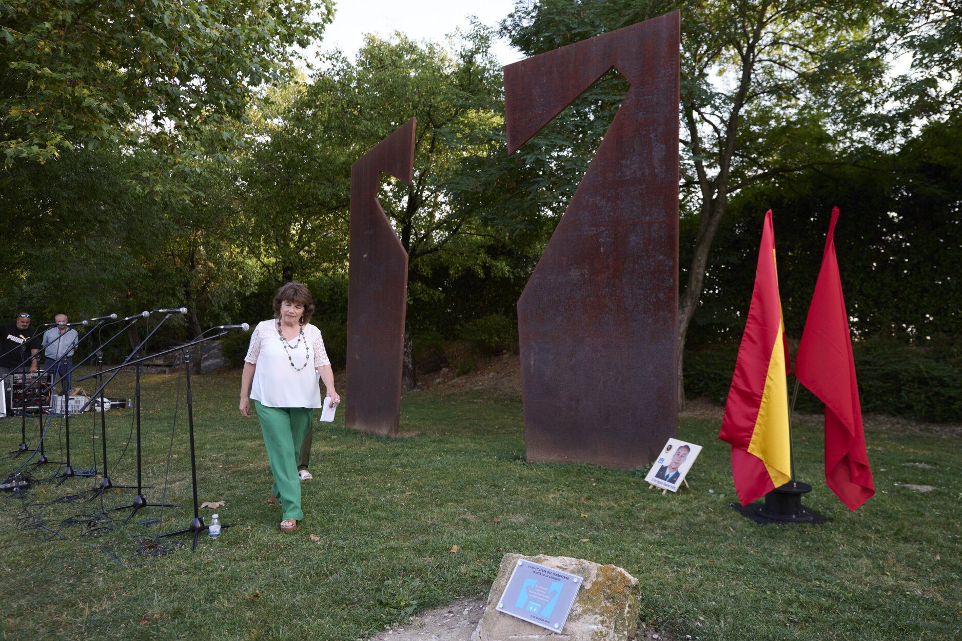 Fotos del homenaje a Casanova en Berriozar en el 25 aniversario de su asesinato por ETA