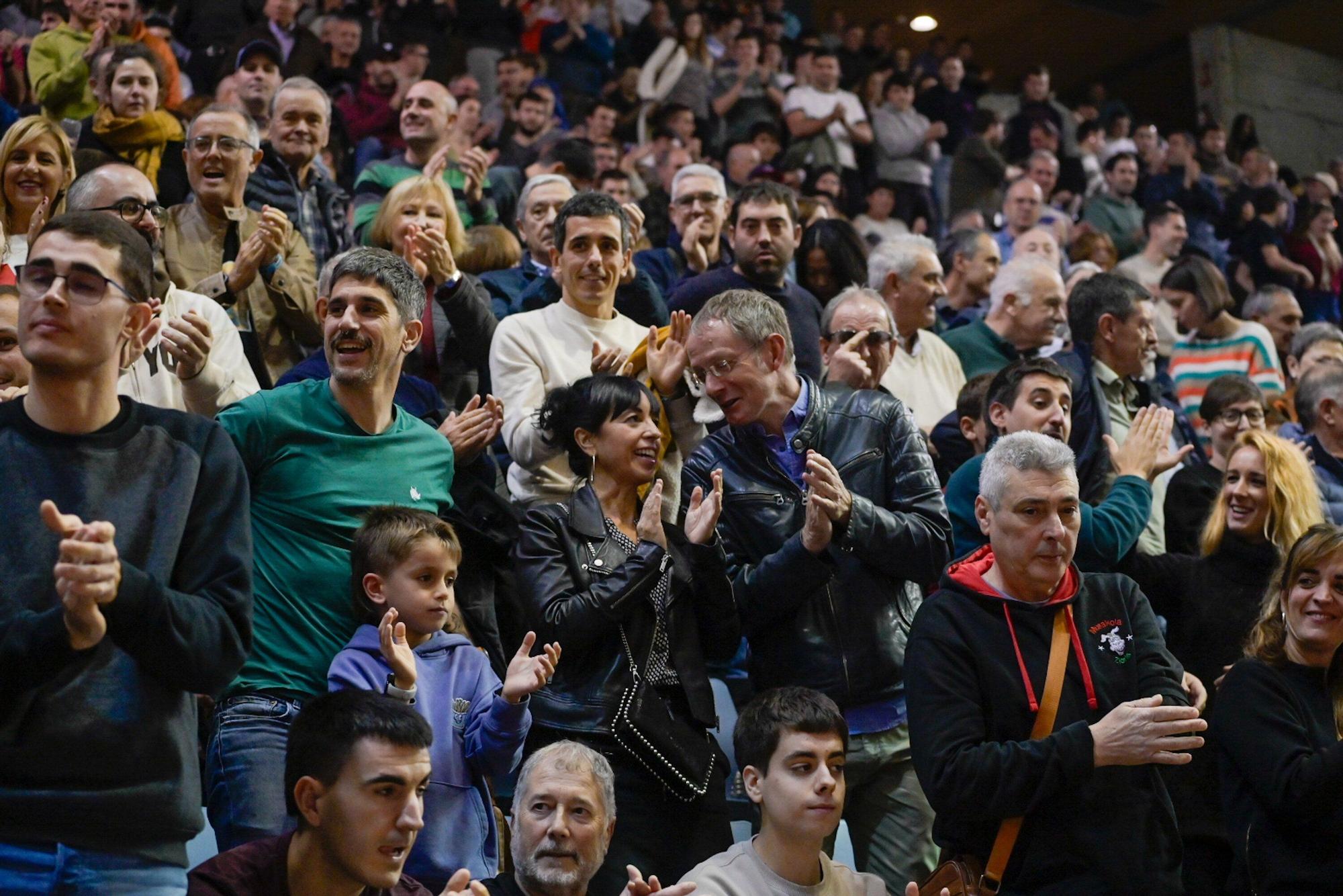 Jokin Altuna se lleva el bronce del Cuatro y Medio tras derrotar a Joseba Ezkurdia en Arrasate.