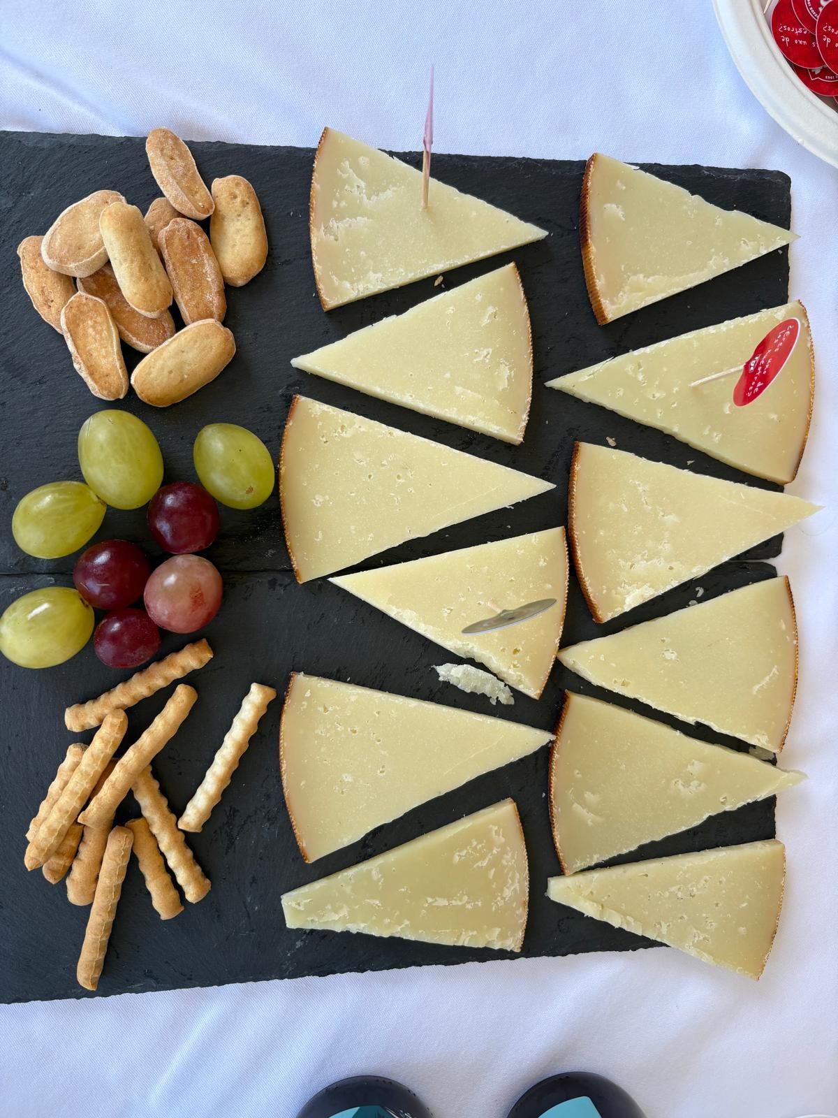 Tabla de quesos con D.O. Roncal.