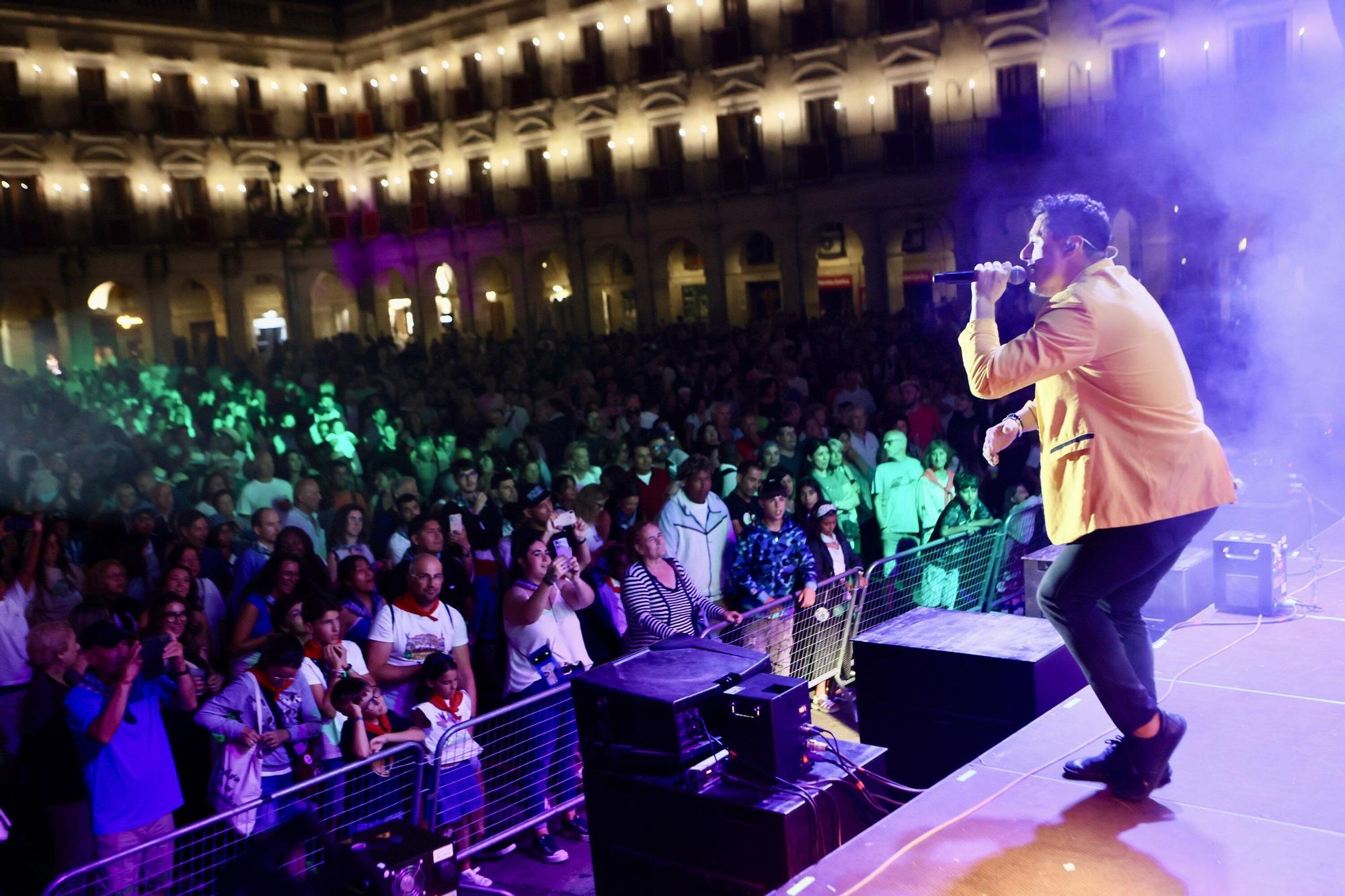 En imágenes: música y más música para despedir La Blanca