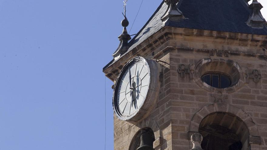 El reloj de la torre de San Miguel ya no da la hora