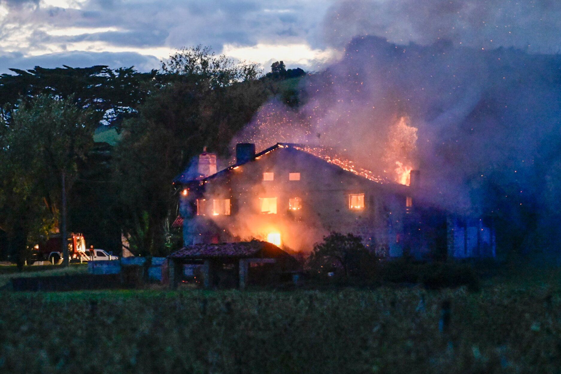 [Fotos] Segundo incendio del mes en Zumaia