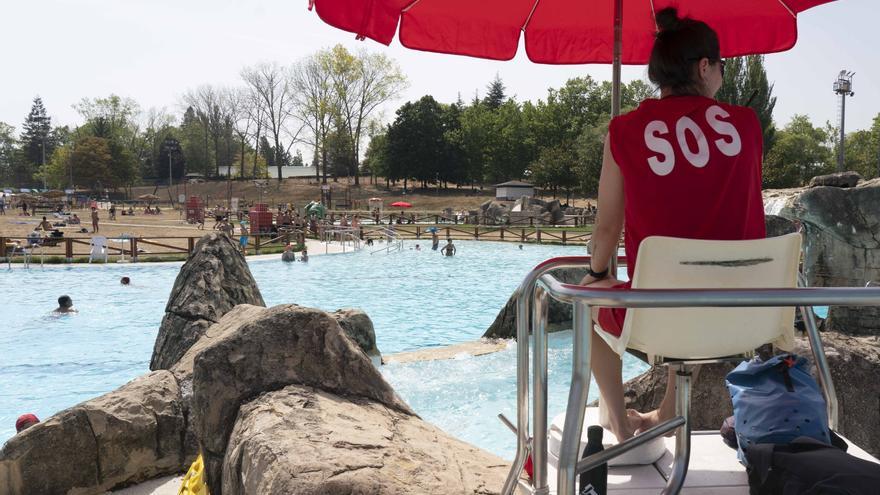 Las piscinas de 'Mendi' y Gamarra abren el viernes con novedades