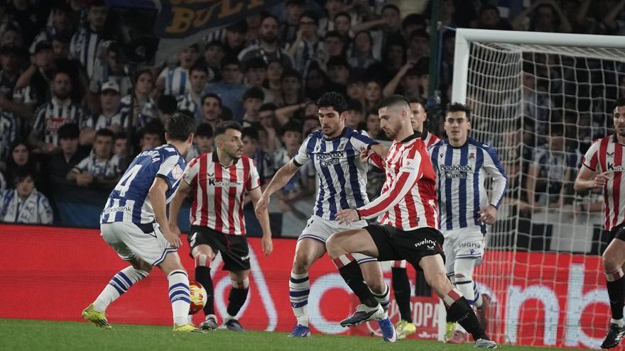 Sigue en directo el partido entre la Real Sociedad y el Athletic
